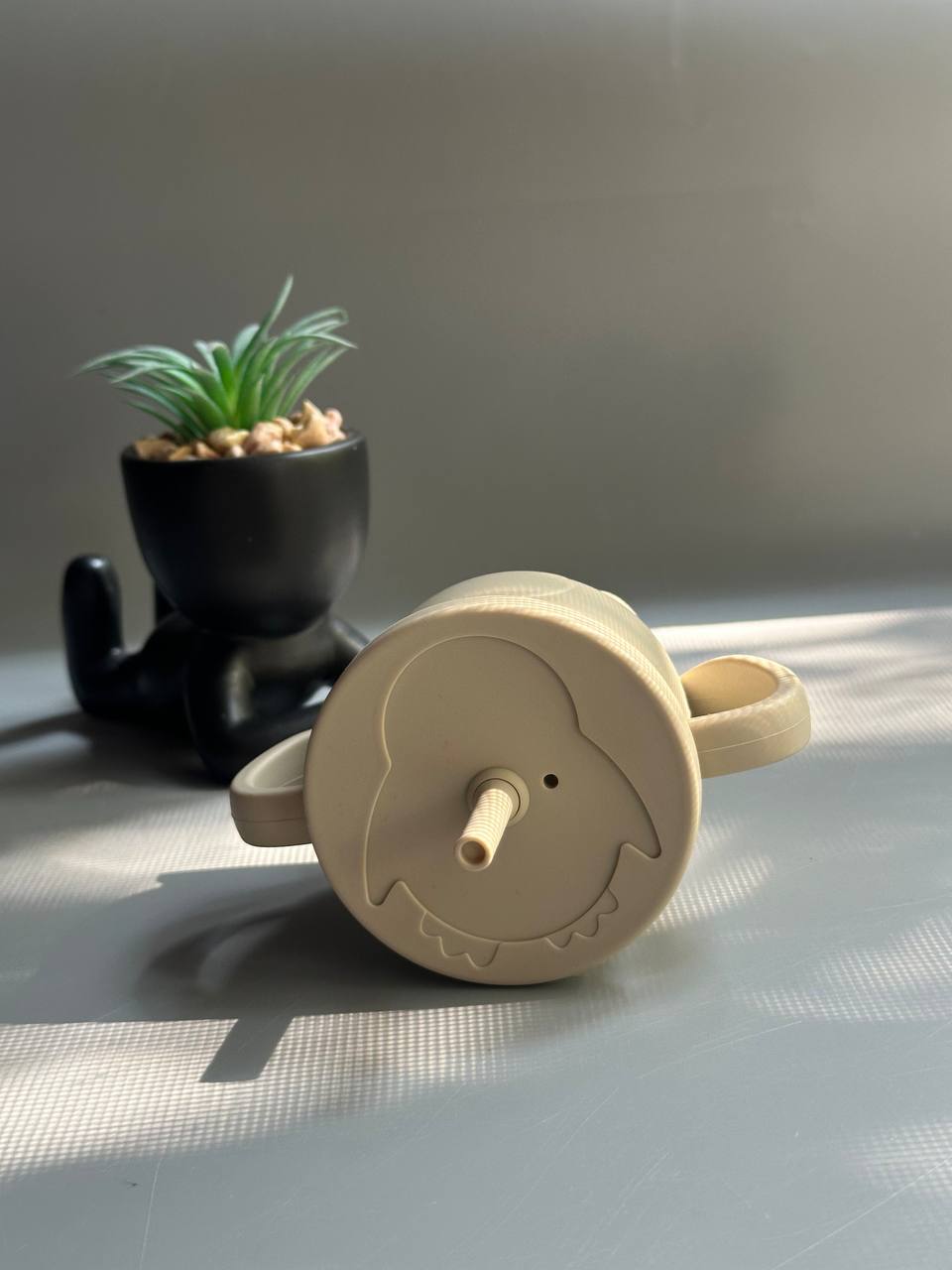 поїльник пінгвін beige